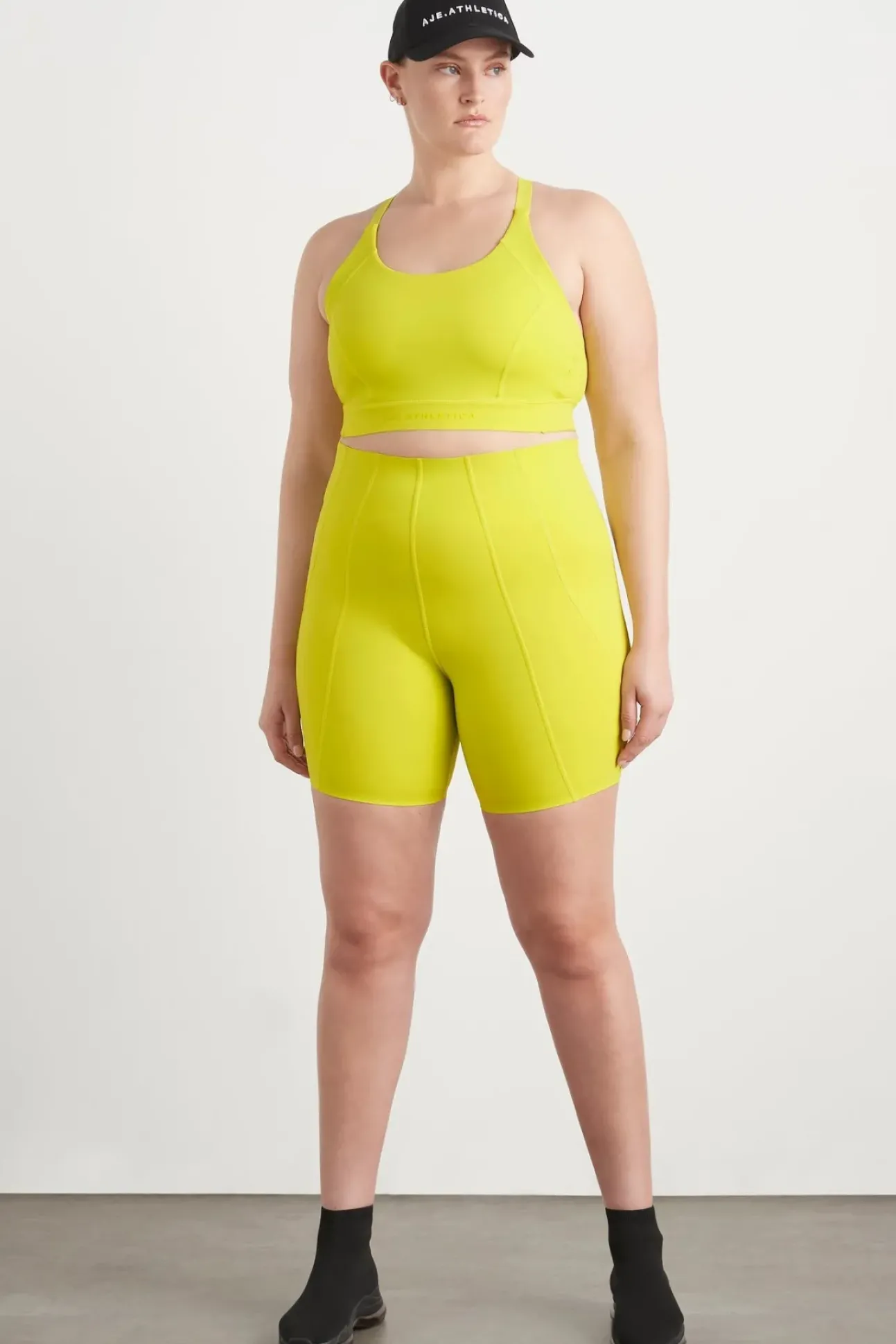 High Rise Mid Length Bike Short 615