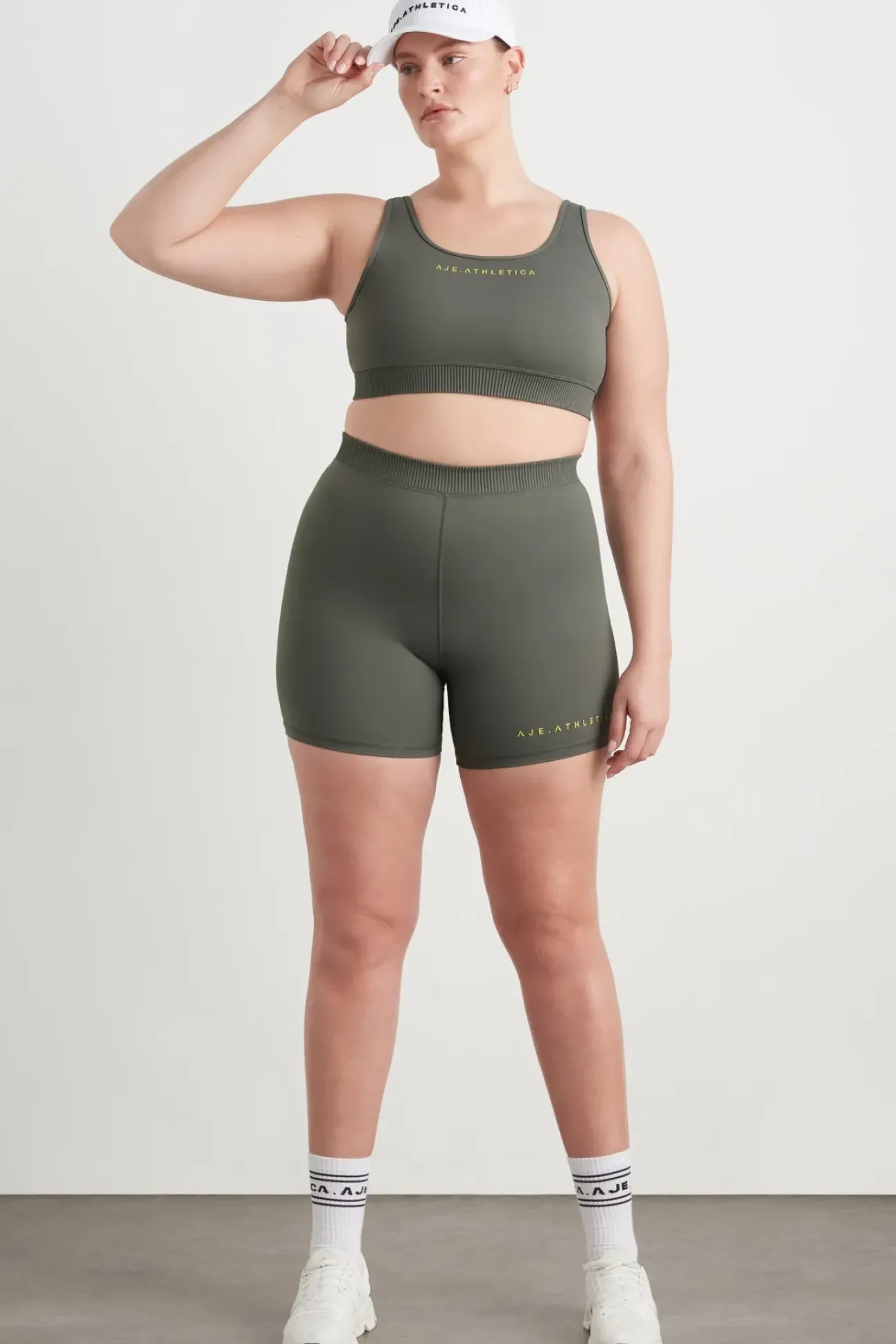 High Rise Pintuck Mid Length Bike Shorts 625