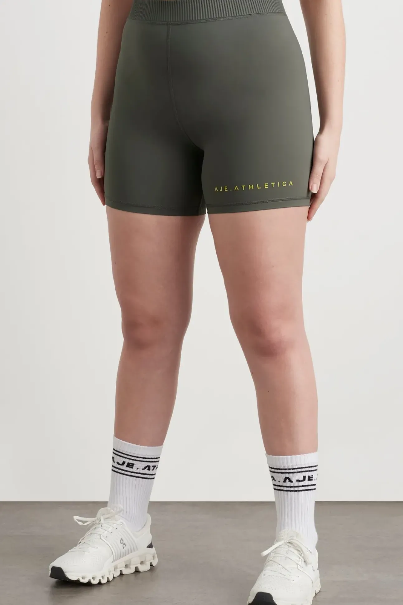 High Rise Pintuck Mid Length Bike Shorts 625