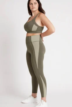 High Rise Signature Logo 7/8 Legging 210