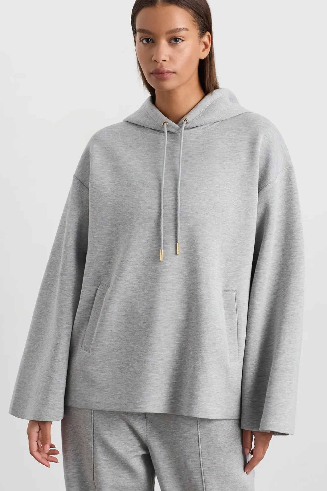 Hooded Jumper 432