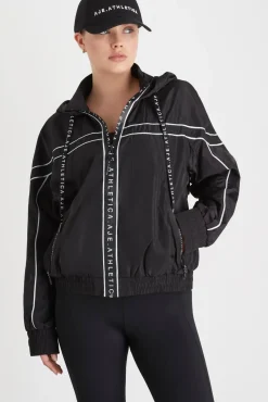 Hooded Windbreaker Jacket 016