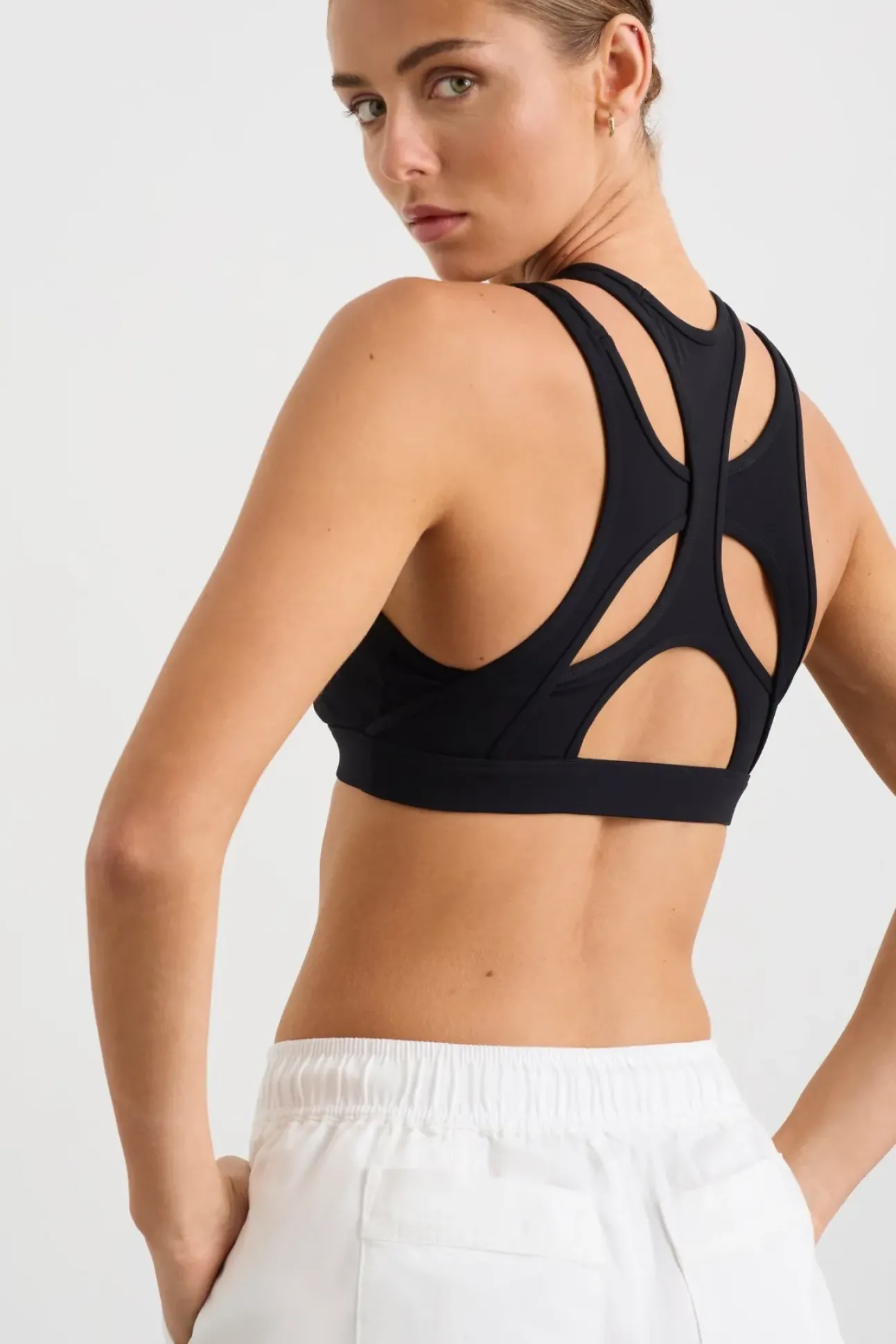 Interlock High Support Bra 351