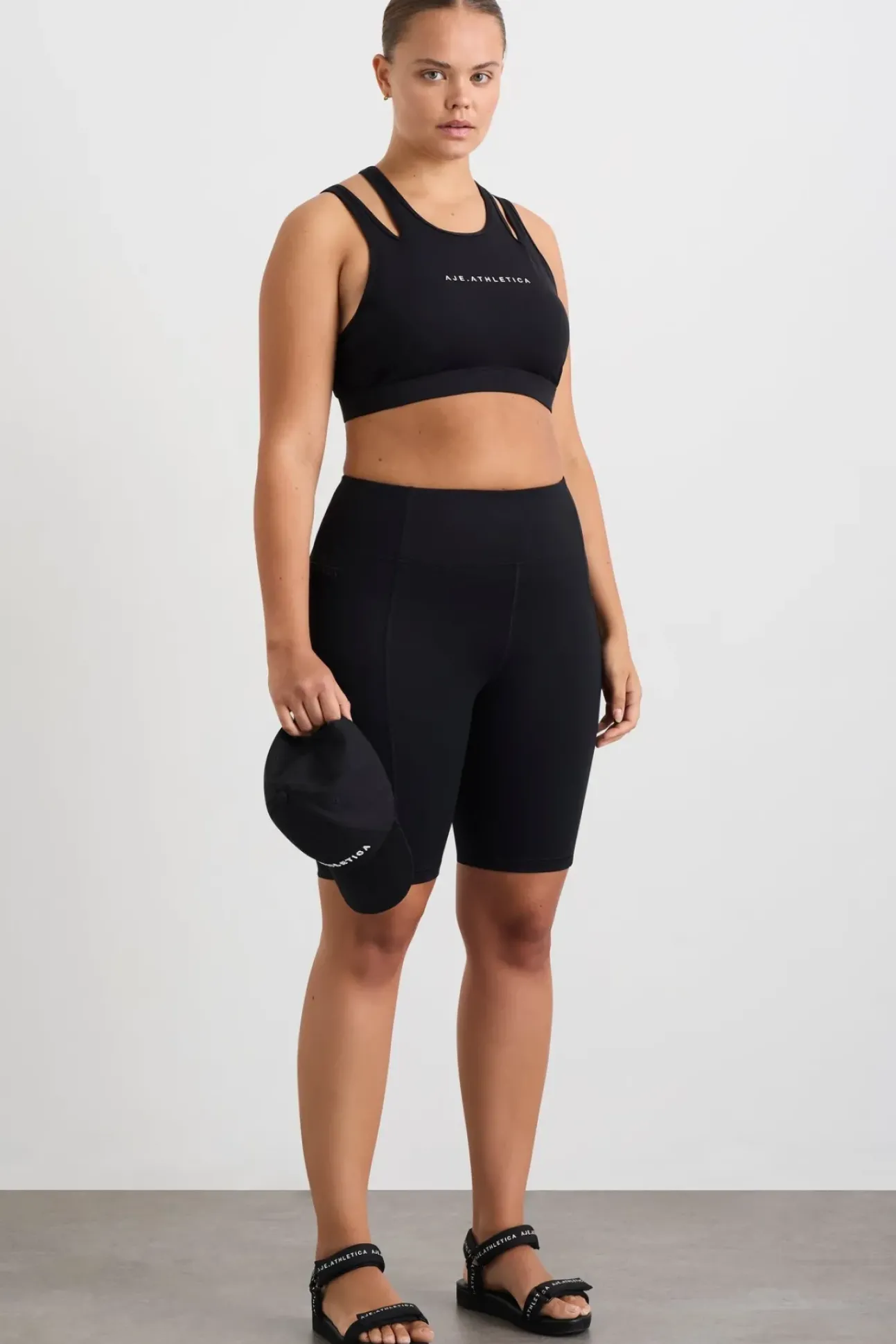 Interlock High Support Bra 351