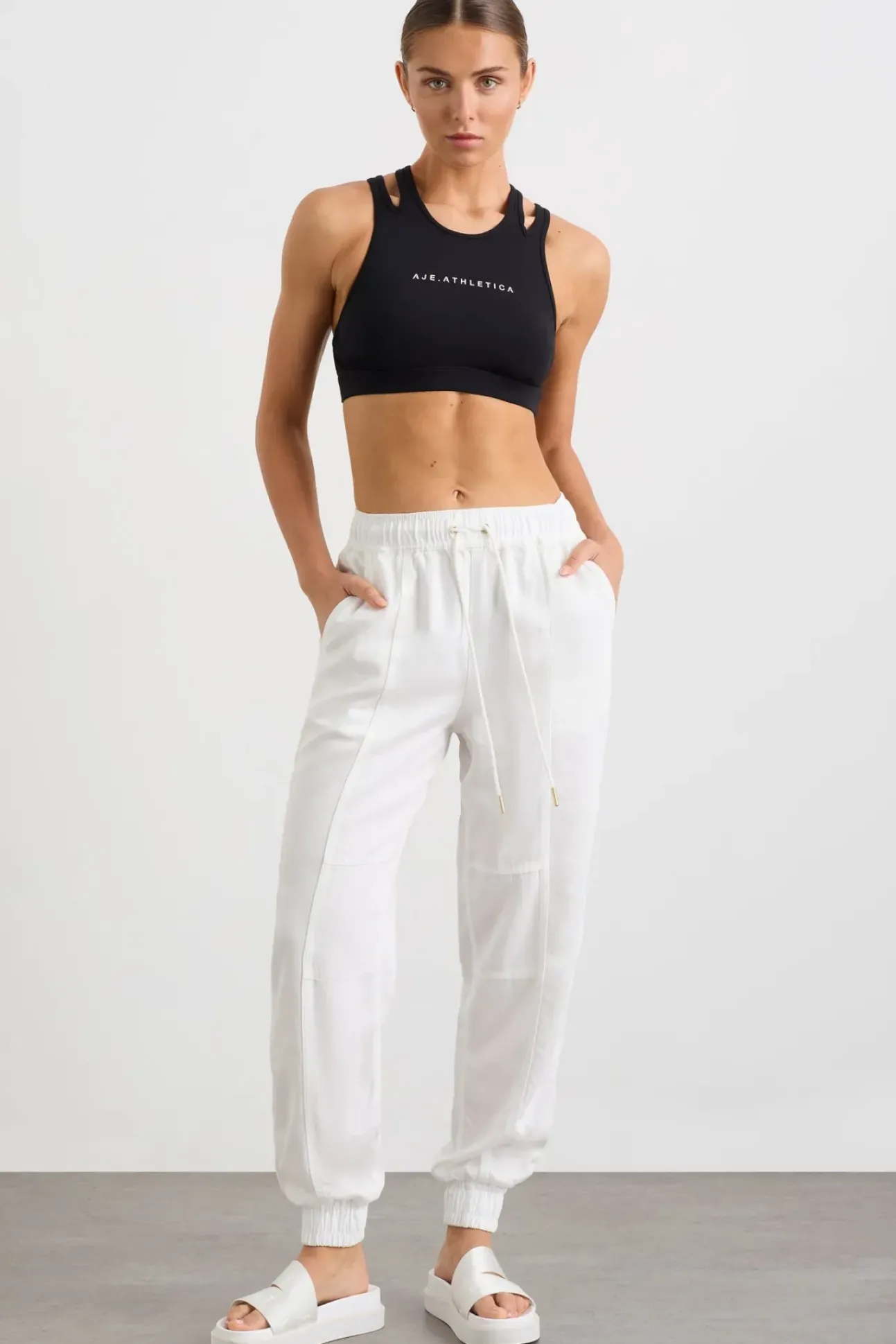 Interlock High Support Bra 351