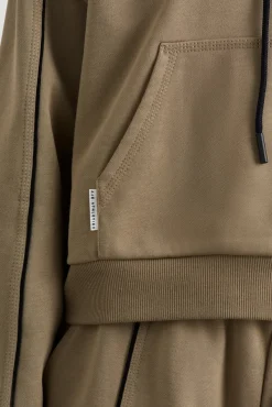 Kangaroo Pocket Hoodie 405