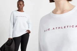 Logo Long Sleeve T-Shirt 127