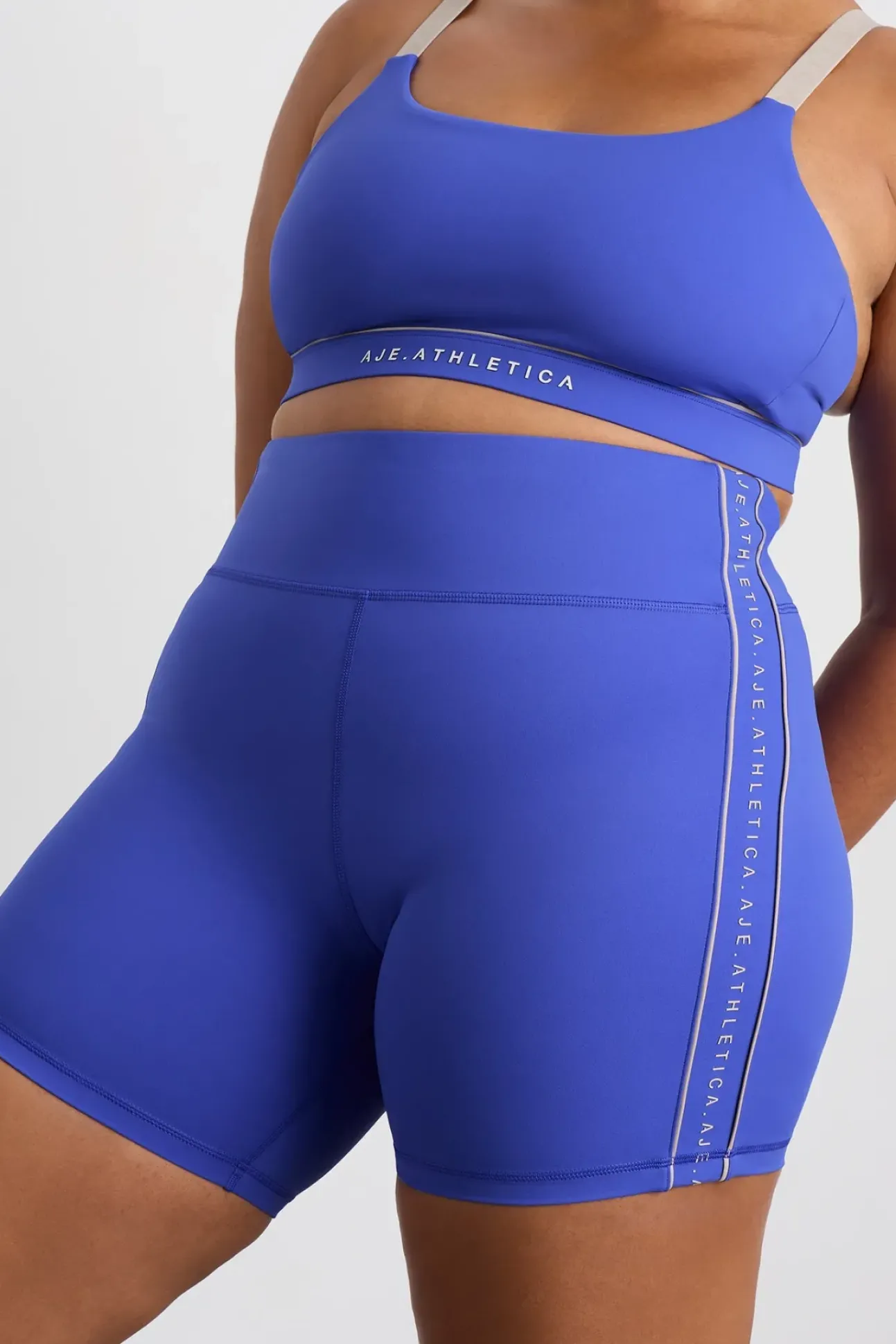 Logo Notch Bike Short 639