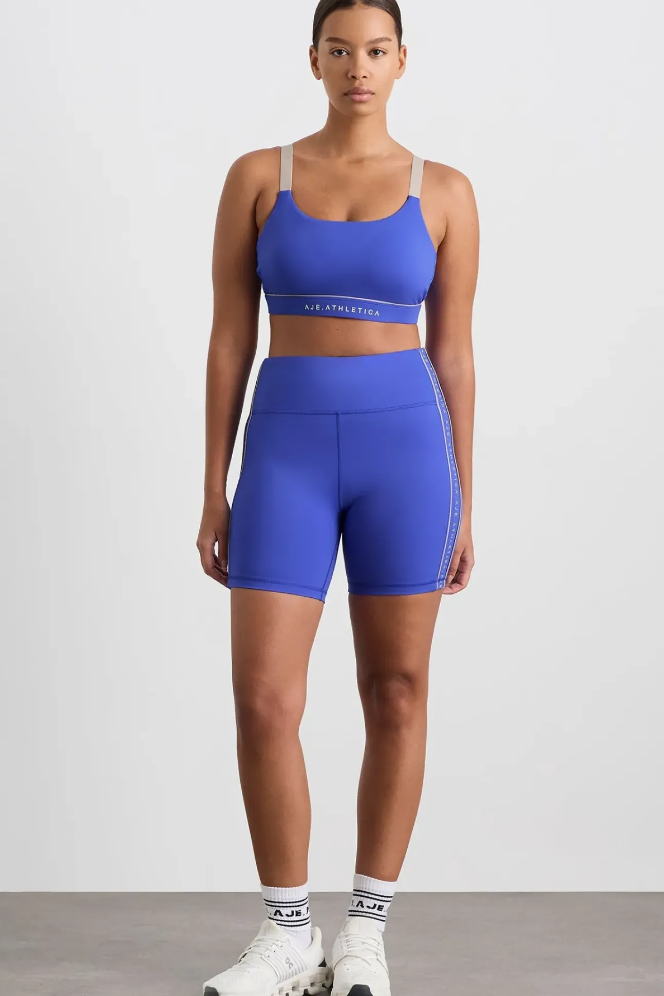 Logo Notch Bike Short 639