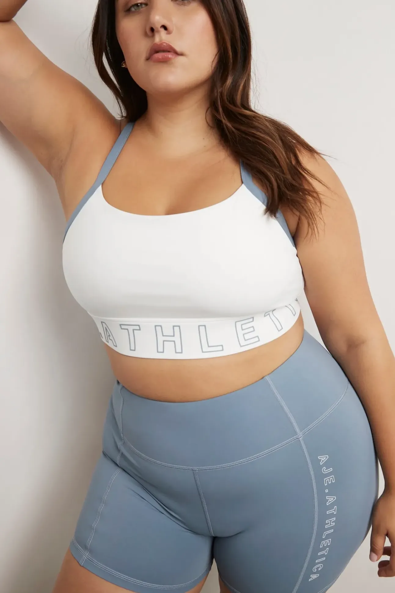 Logotape Adjustable Strap Sports Bra 307