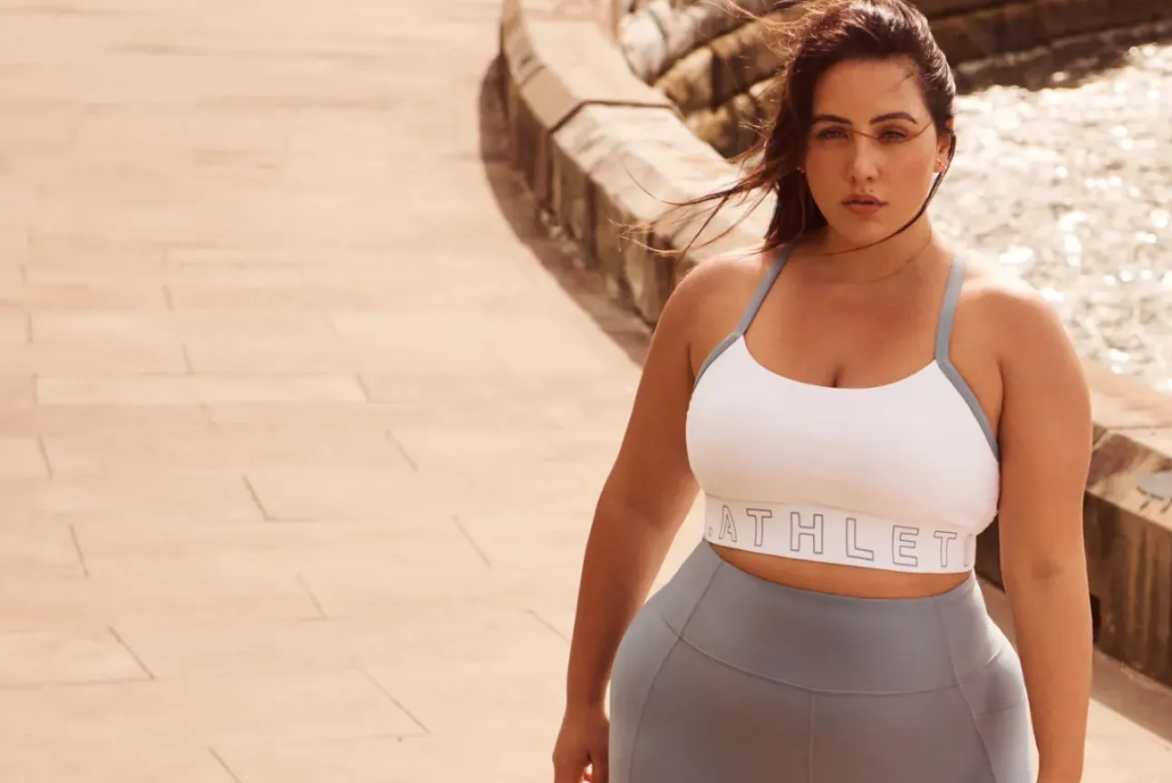 Logotape Adjustable Strap Sports Bra 307