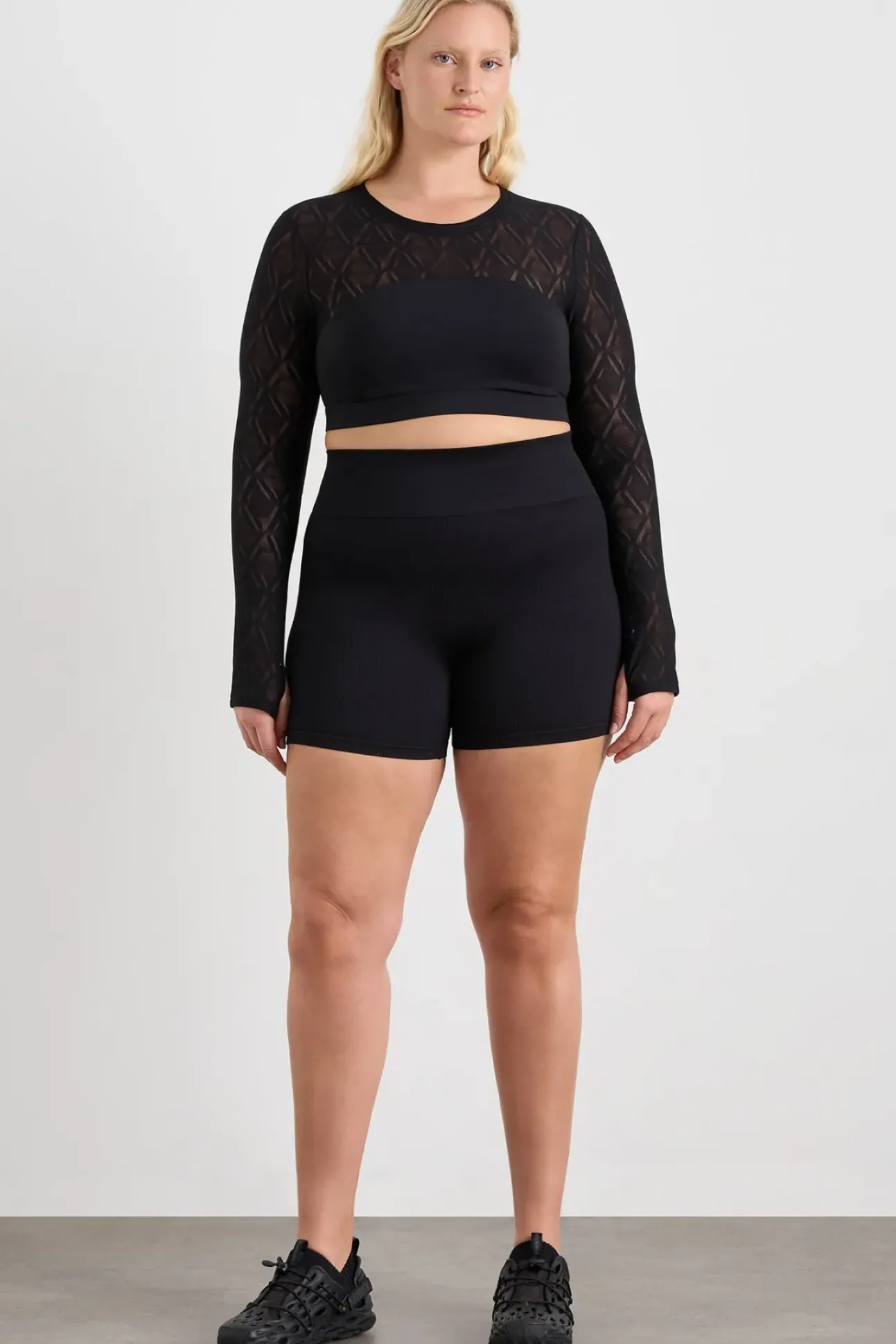 Long Sleeve Mesh Crop Top 356