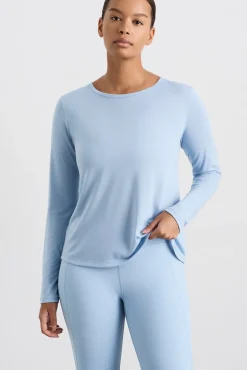 Long Sleeve Twist Tee 121