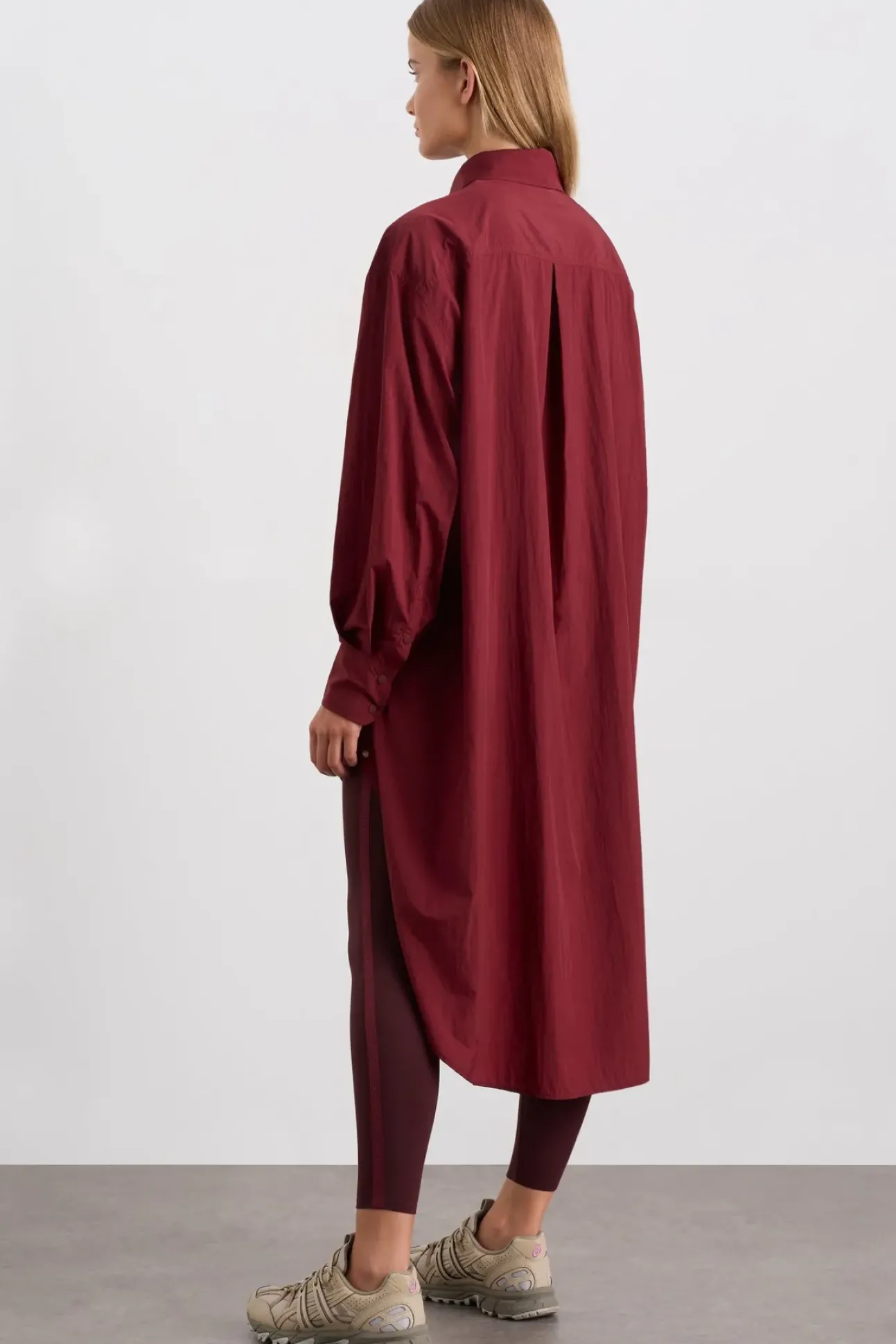 Longline Windbreaker Shirt 438