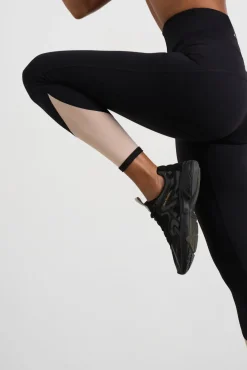 Mesh Inset 7/8 Legging 228