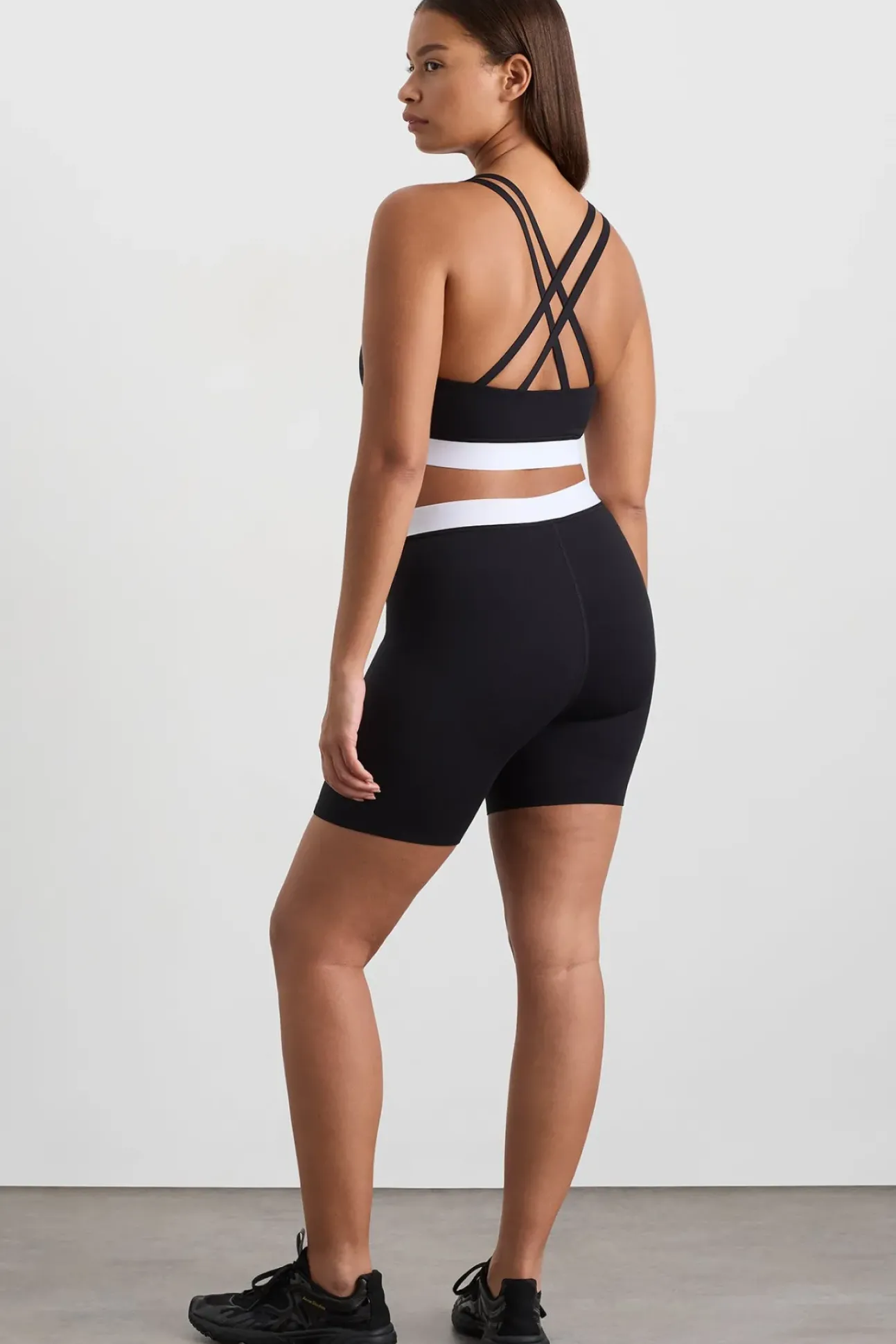 Mid Cross Over Bike Shorts 607