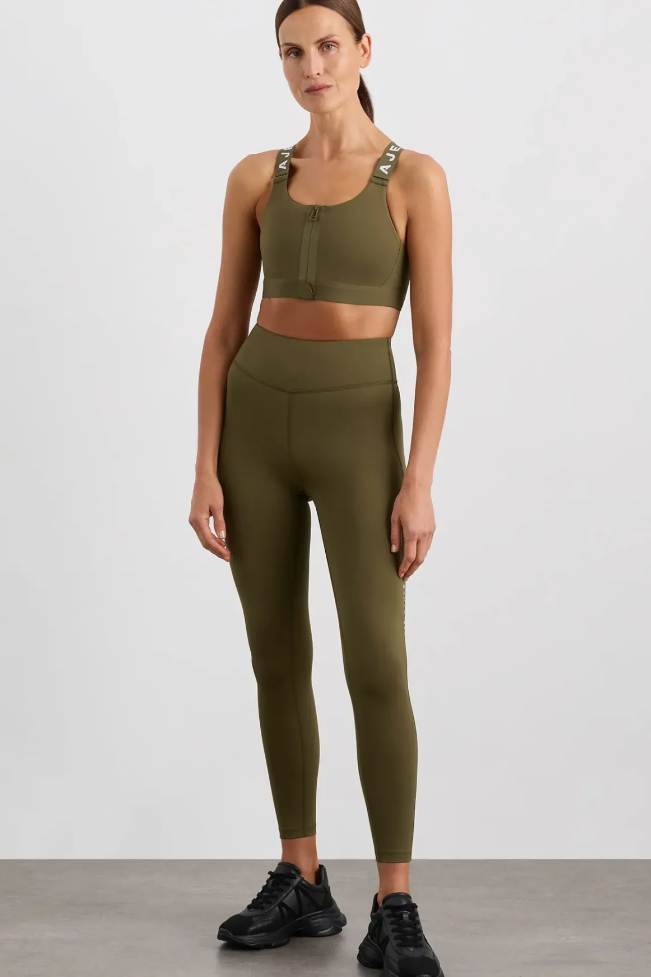 Panelled 7/8 Legging 236