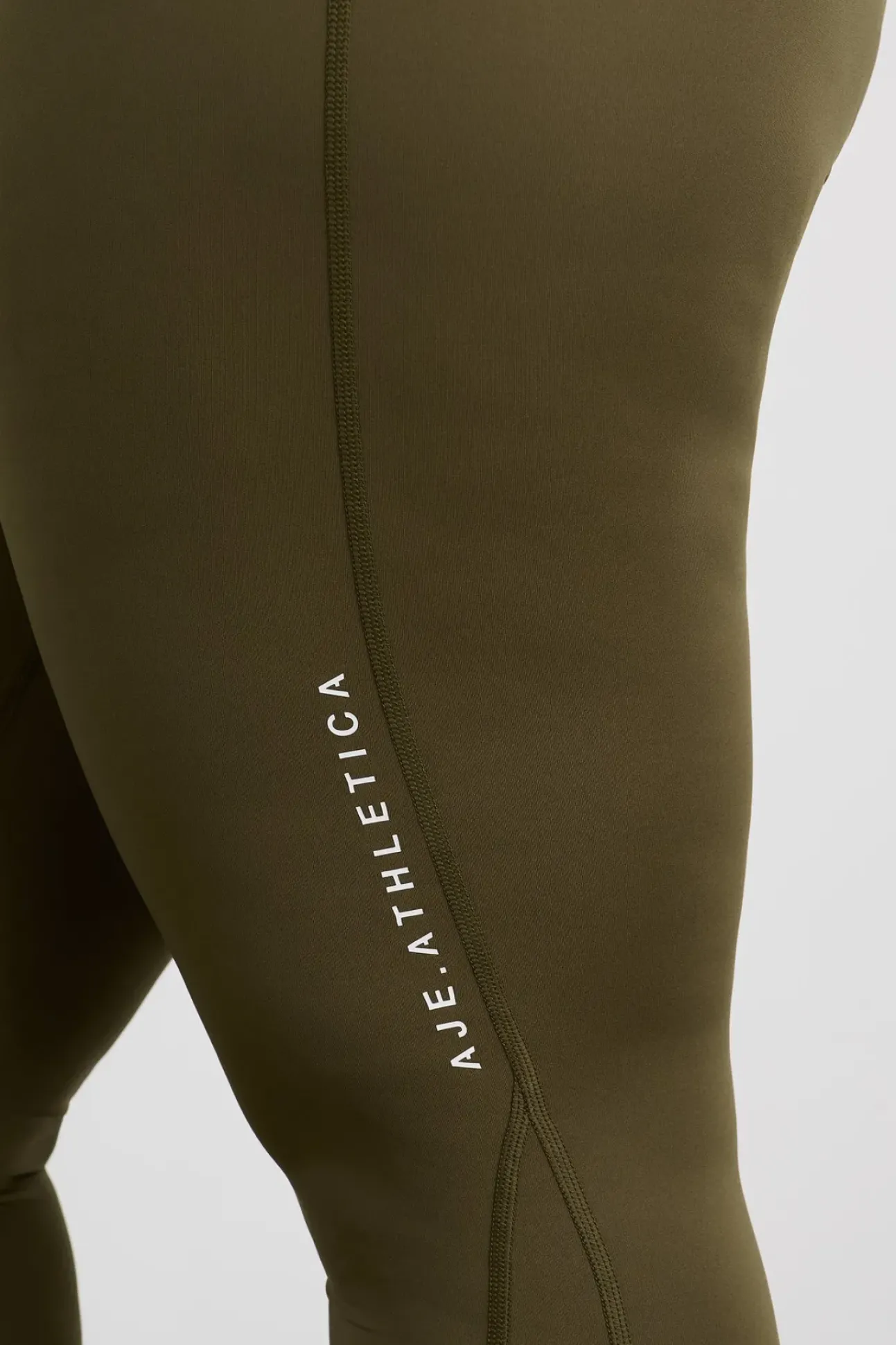 Panelled 7/8 Legging 236