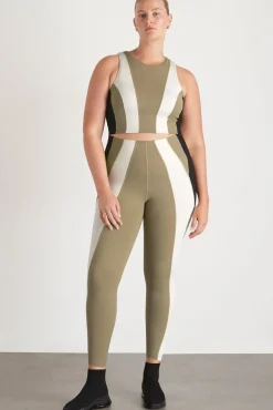 Panelled Legging 211