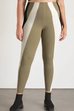 Panelled Legging 211