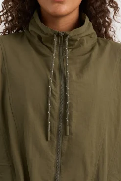 Panelled Spray Jacket 784