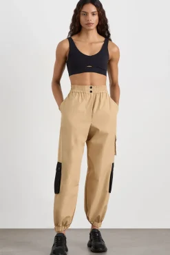 Parachute Pants 511