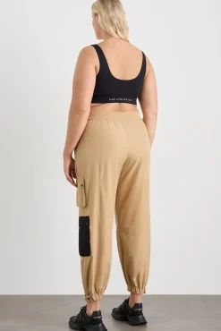 Parachute Pants 511