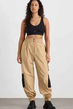Parachute Pants 511