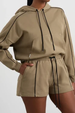 Piped Sweat Shorts 638