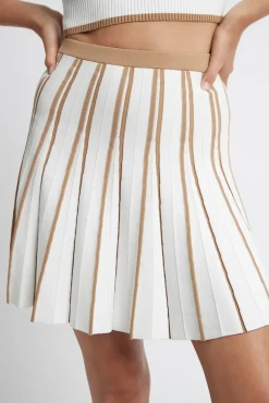 Pleated Knit Mini Skirt 611