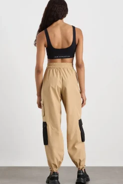 Plunge Sports Bra 337