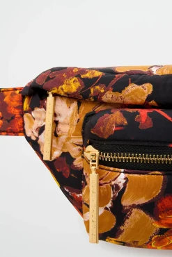 Puffed Spray Belt Bag 944