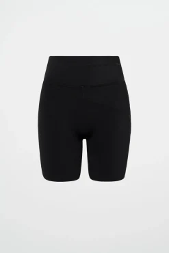 Quilted Mid Length Short 629