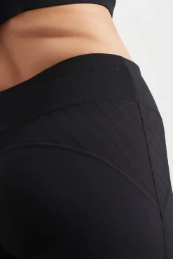 Quilted Mid Length Short 629