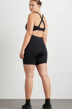 Quilted Mid Length Short 629