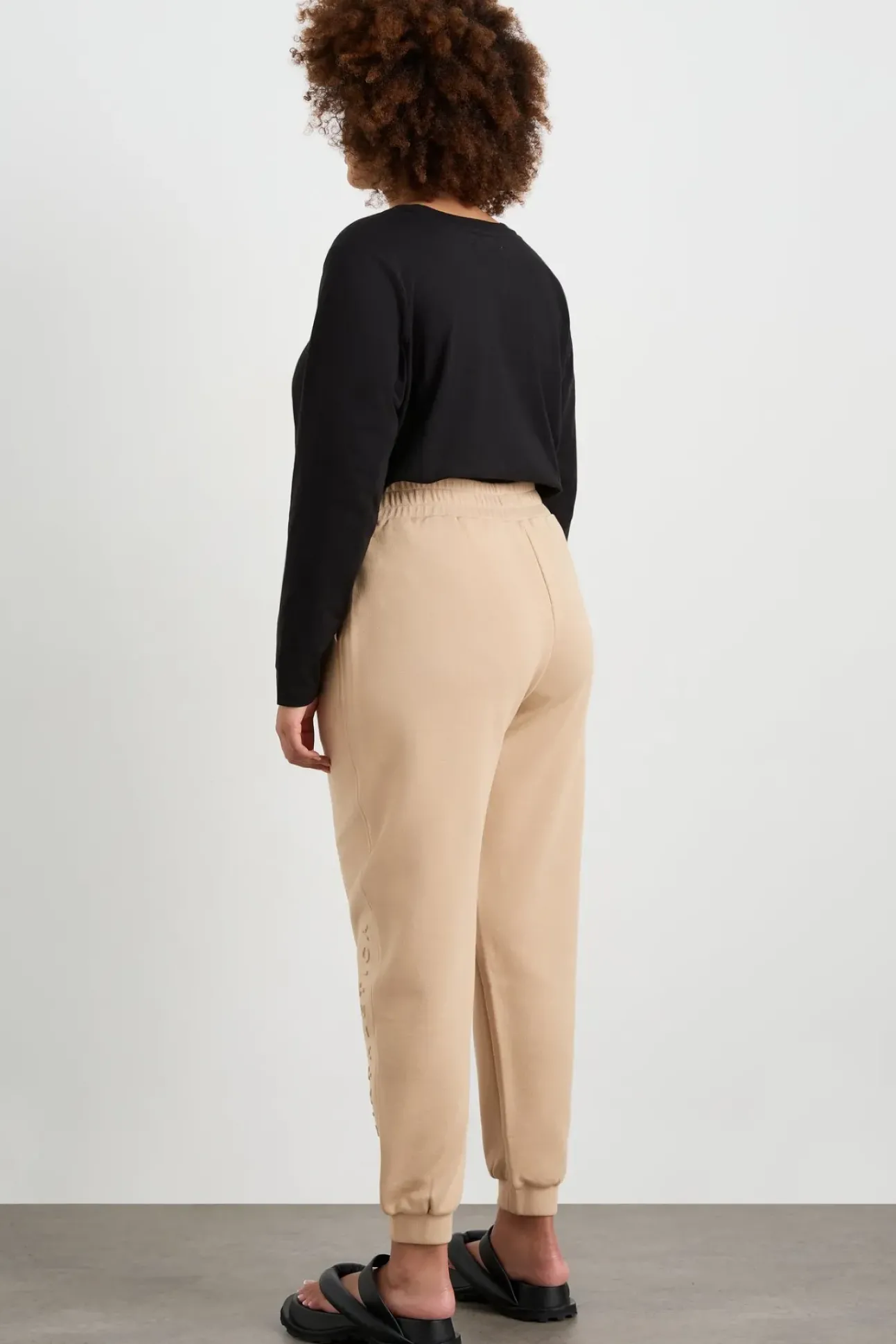 Relaxed Track Pants 508