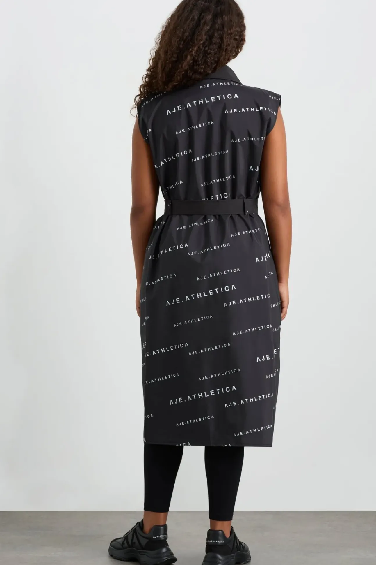 Reversible Sleeveless Trench 703