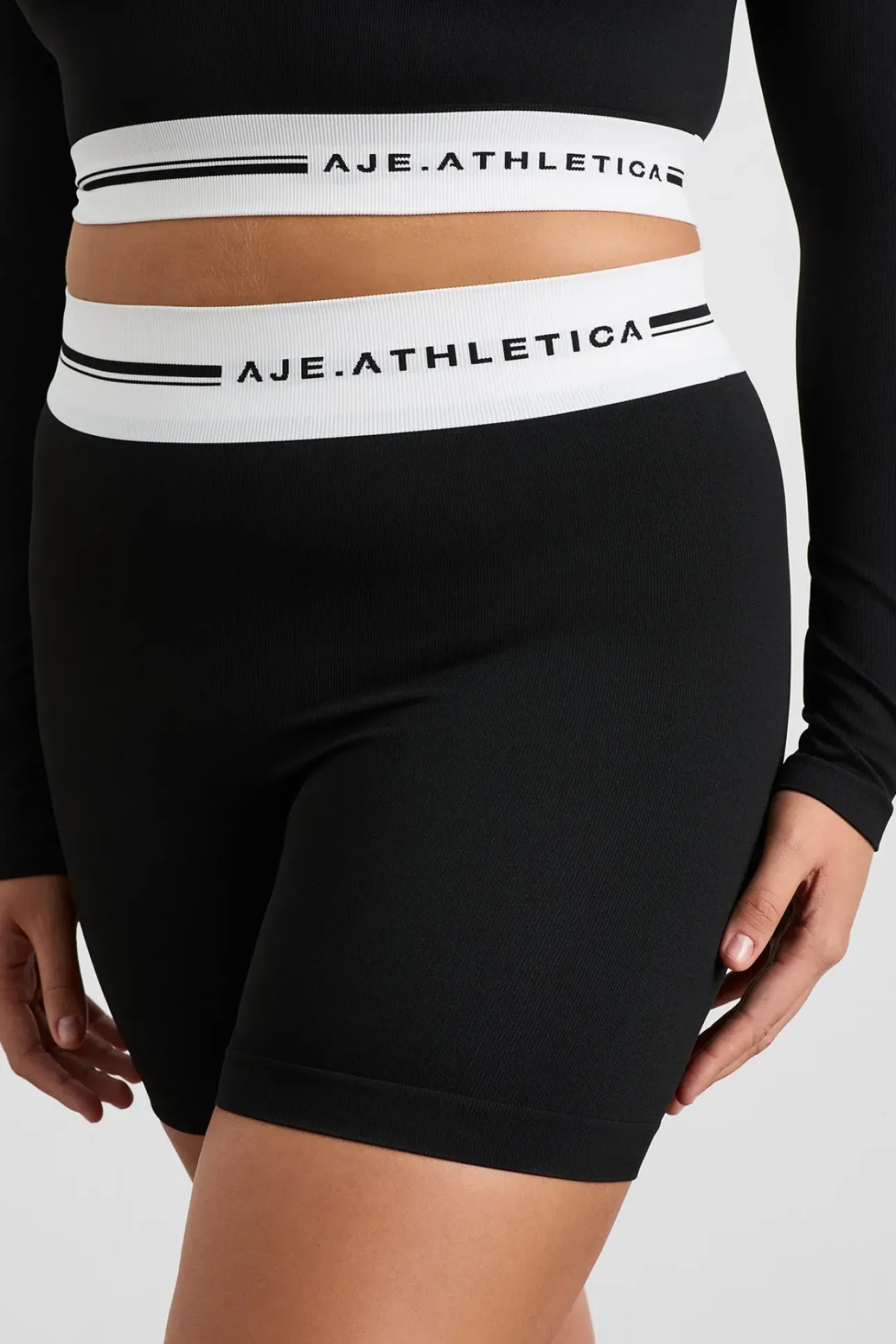 Seamless Long Sleeve Crop 356