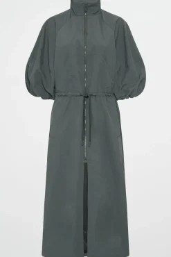 Short Sleeve Zipped Jacket 781