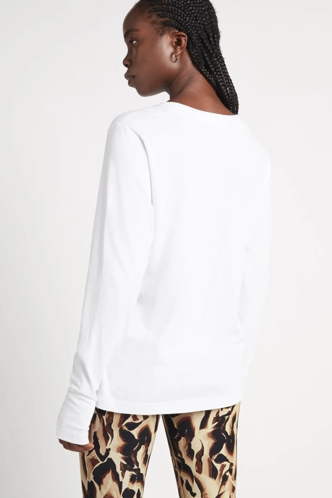 Signature Logo Long Sleeve T-Shirt 127