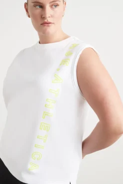 Signature Logo Tank 101