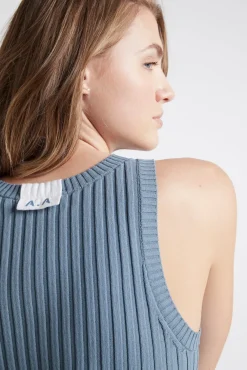 Slim Knitted Tank 107