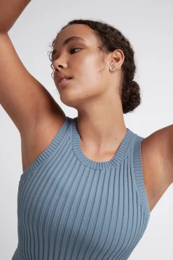 Slim Knitted Tank 107