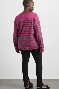 Stripe Logo Long Sleeve T-Shirt 127