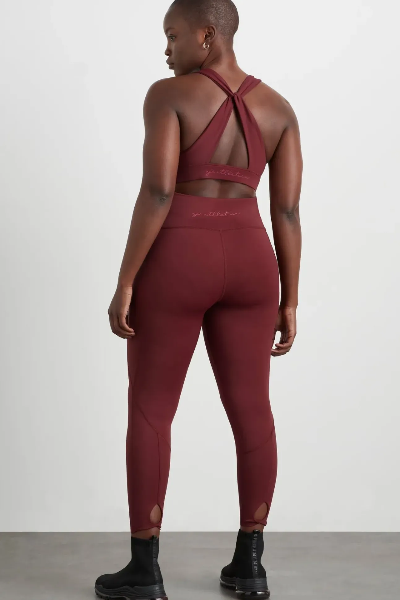 Twist Back Sports Bra 335