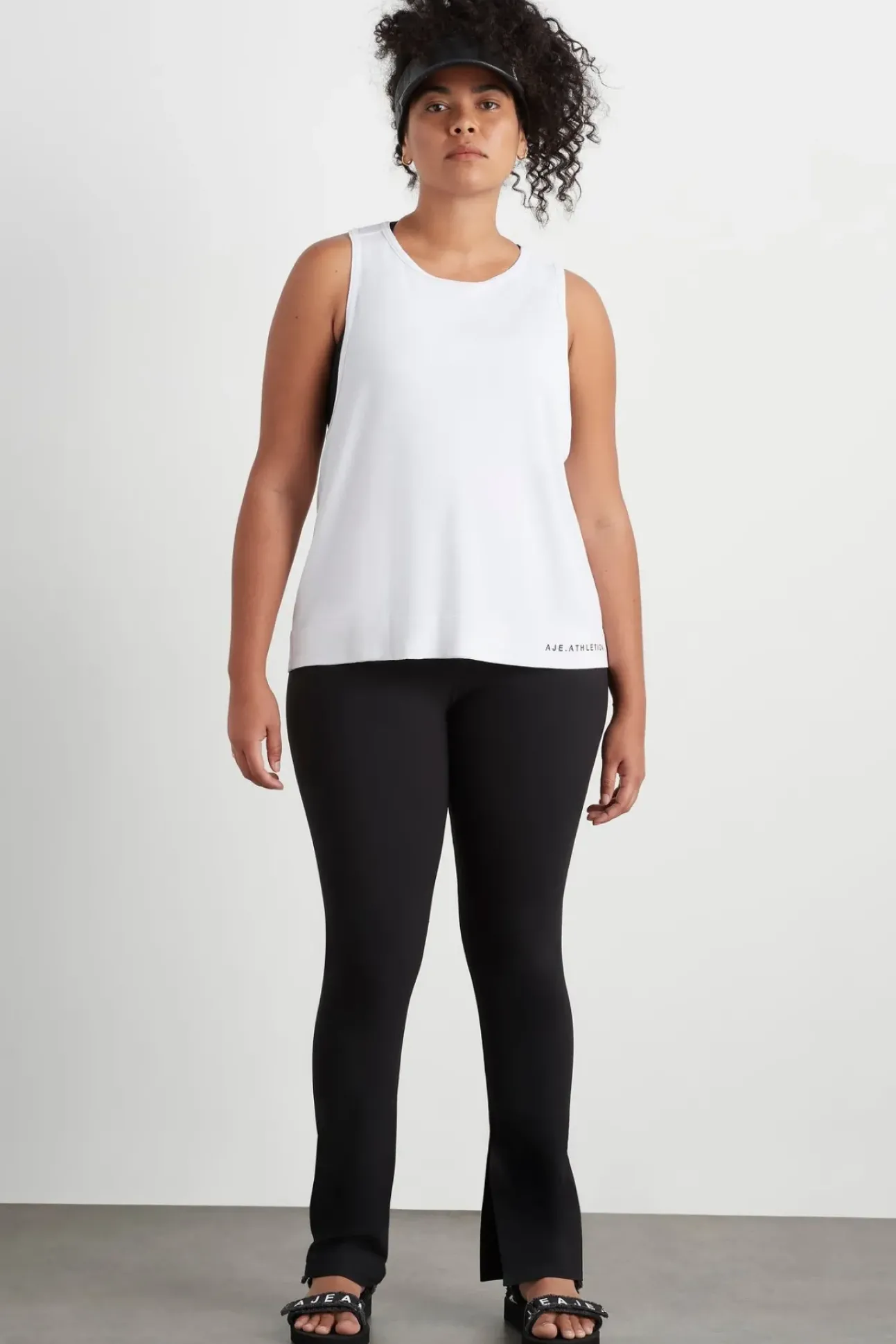 Twist Back Tank 137