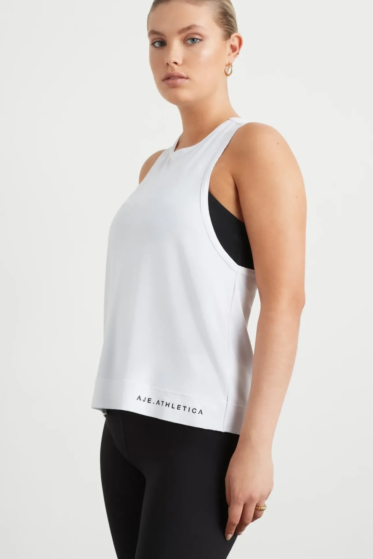 Twist Back Tank 137