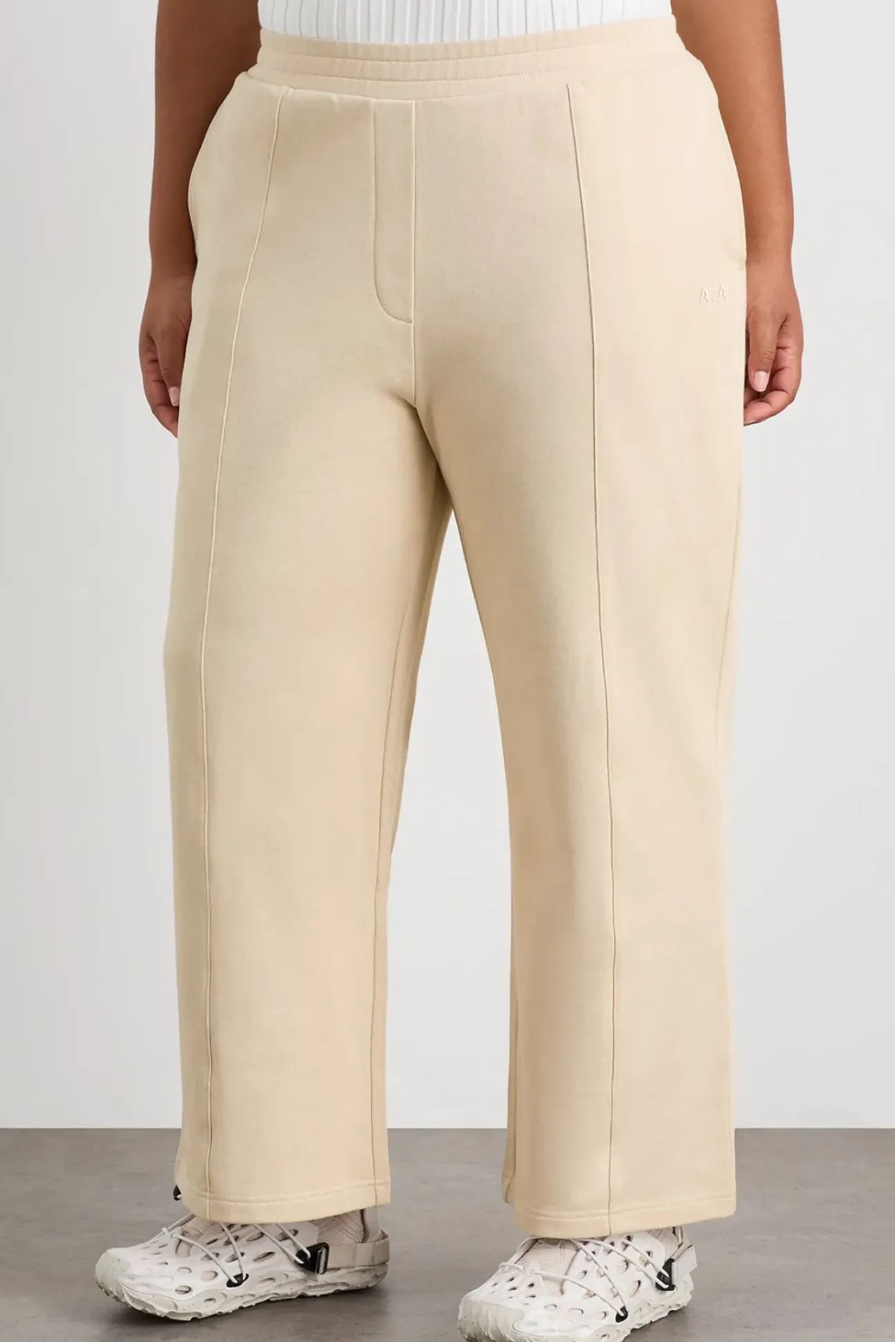 Wide Leg Trackpants 506