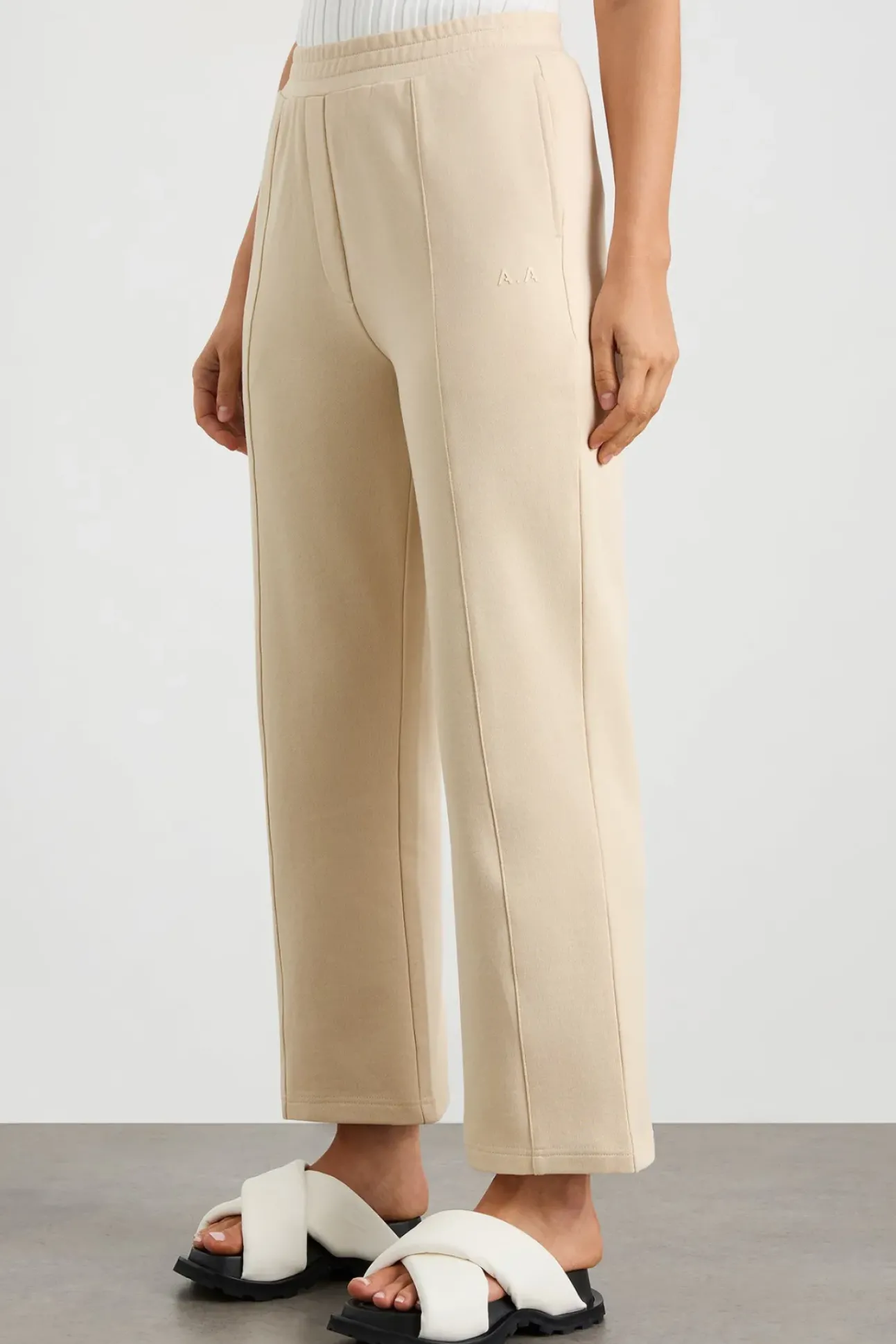Wide Leg Trackpants 506