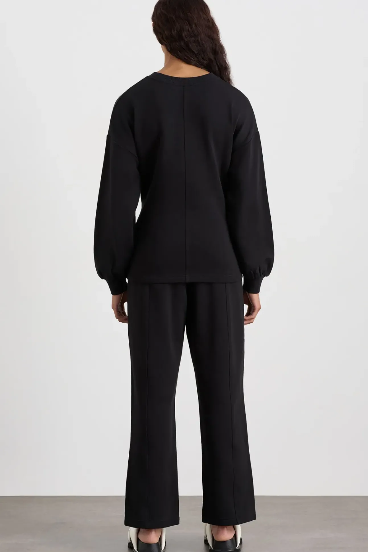 Wide Leg Trackpants 506